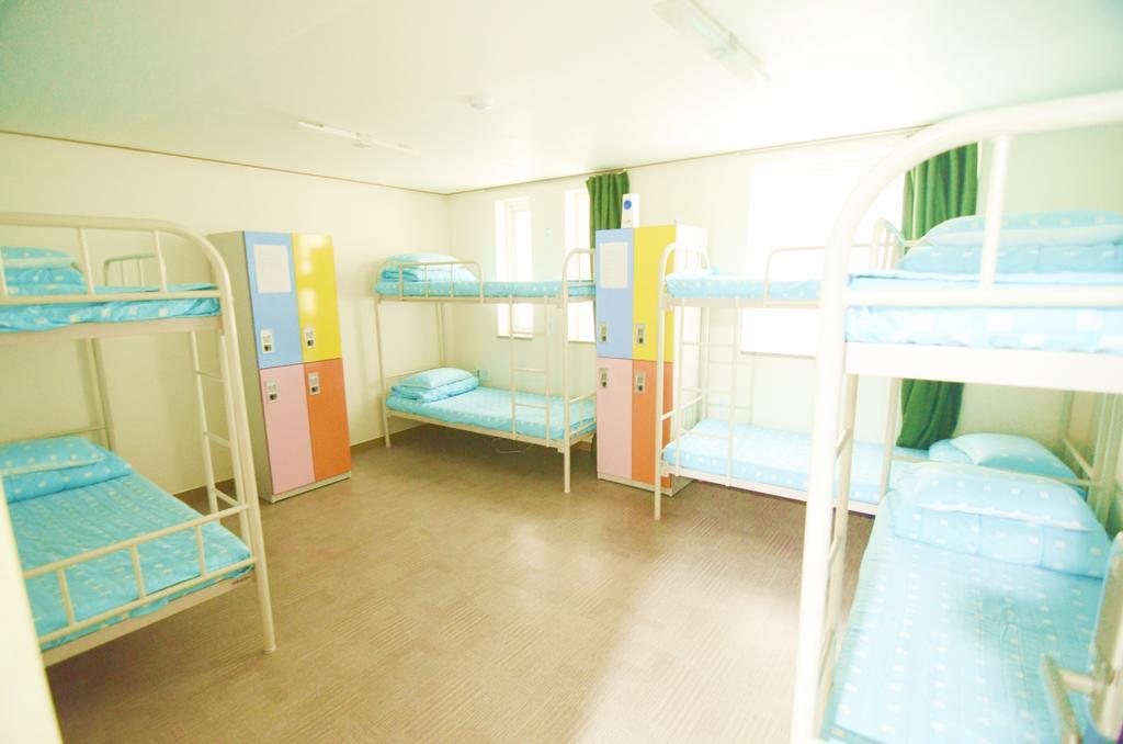 Kimchee Downtown Guesthouse Seoul Zimmer foto